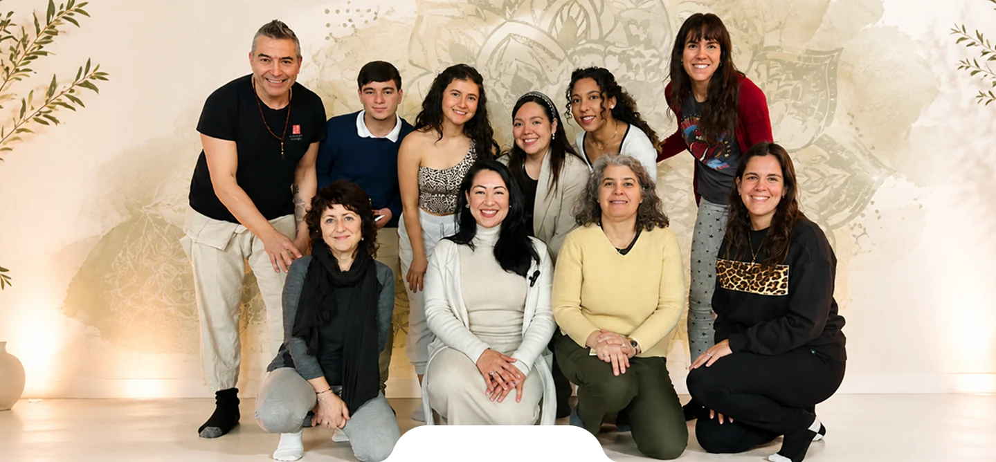 Grupo de personas acompañadas por Clariscoach